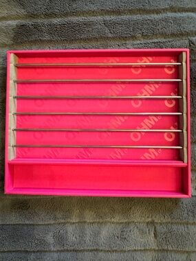 OHM Less Bead More Play Tray. New, no box. Hot pink.